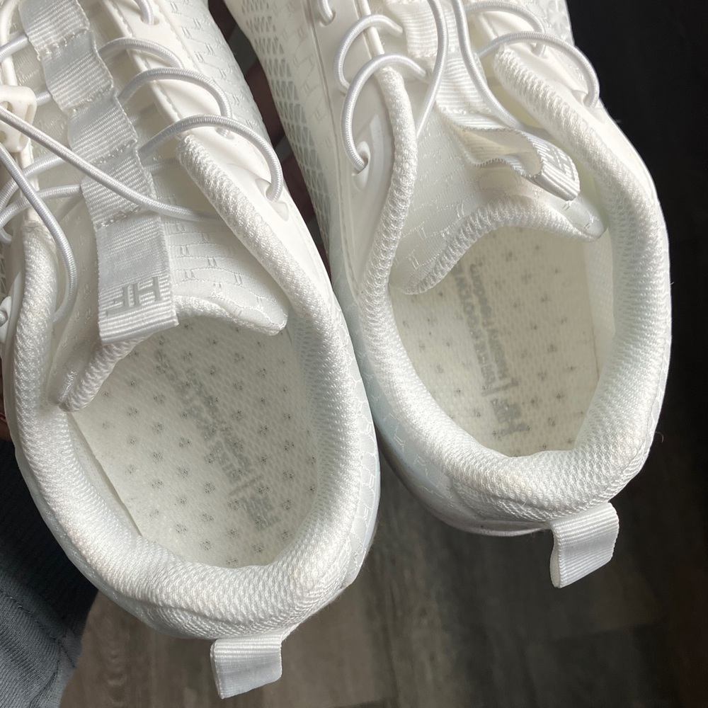 Women’s Athletic Walking Sneakers - White - Picture 13 of 16